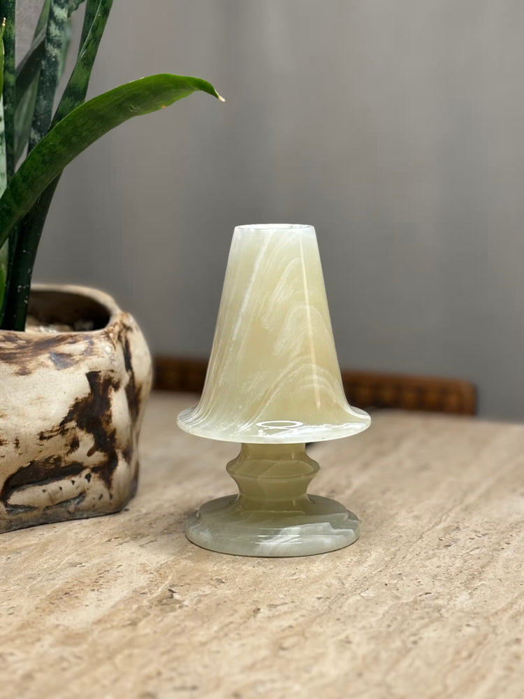 Onyx Petite Lamp
