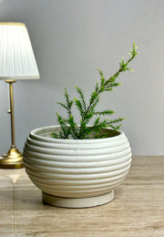 Vistrit Ceramic Planter